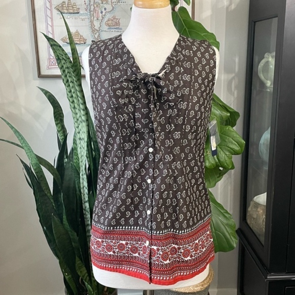 GH Bass Sleeveless Paisley shirt NWT XS